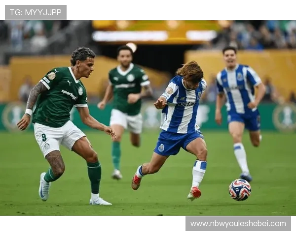 欧洲三巨头争夺乌迪内斯 17 岁新星帕尔马